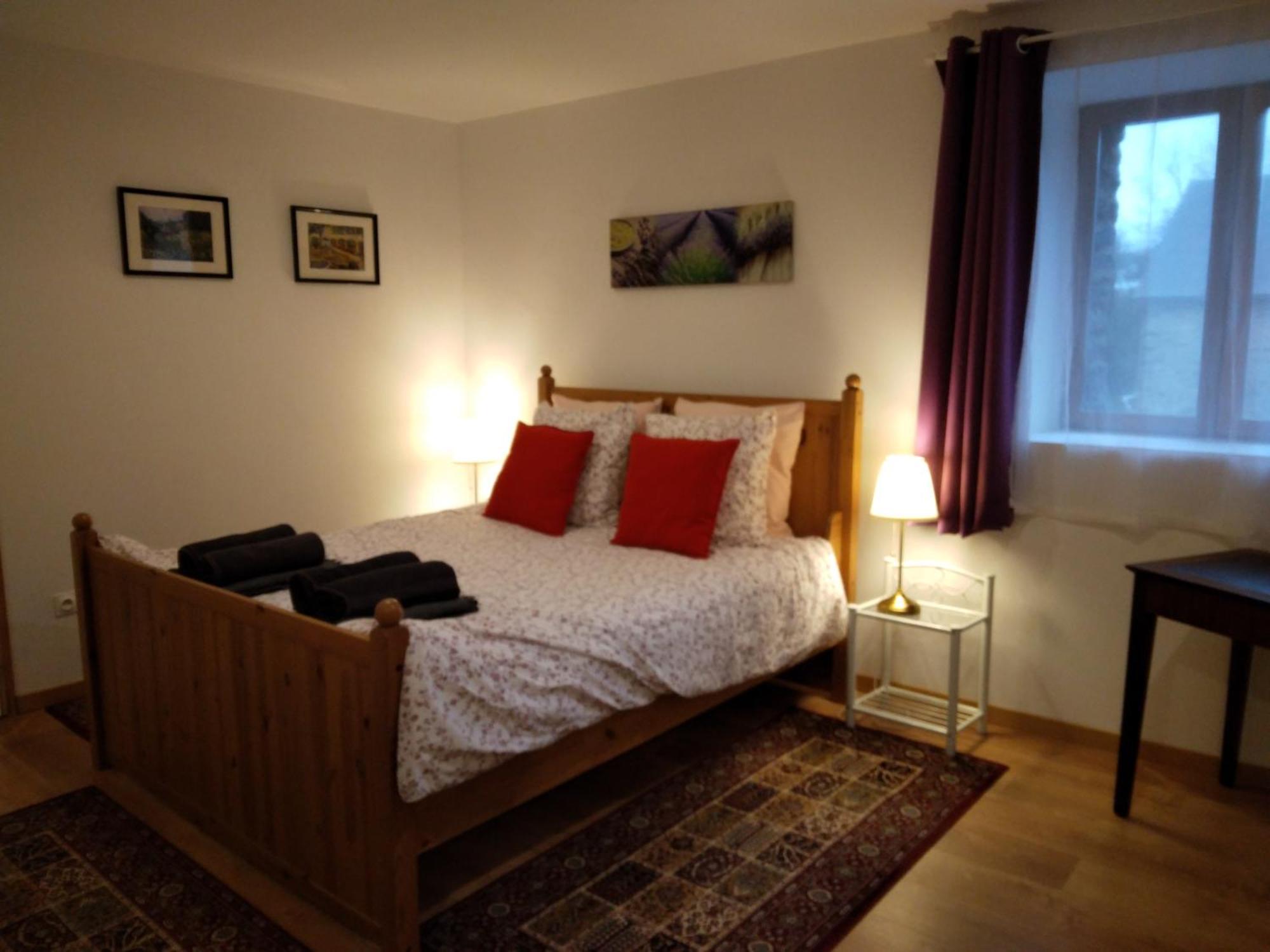 La Petite Houssaye Bed & Breakfast Villiers-Fossard Bagian luar foto